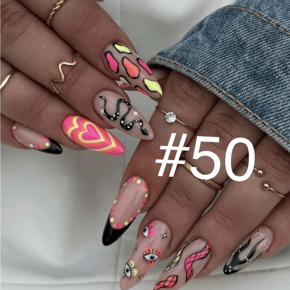 Read description 24pc press on nails